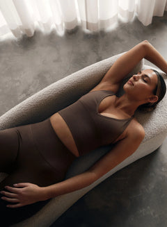 Aimn - Shape Seamless Cross Back Bralette - Weekendbee - sustainable sportswear