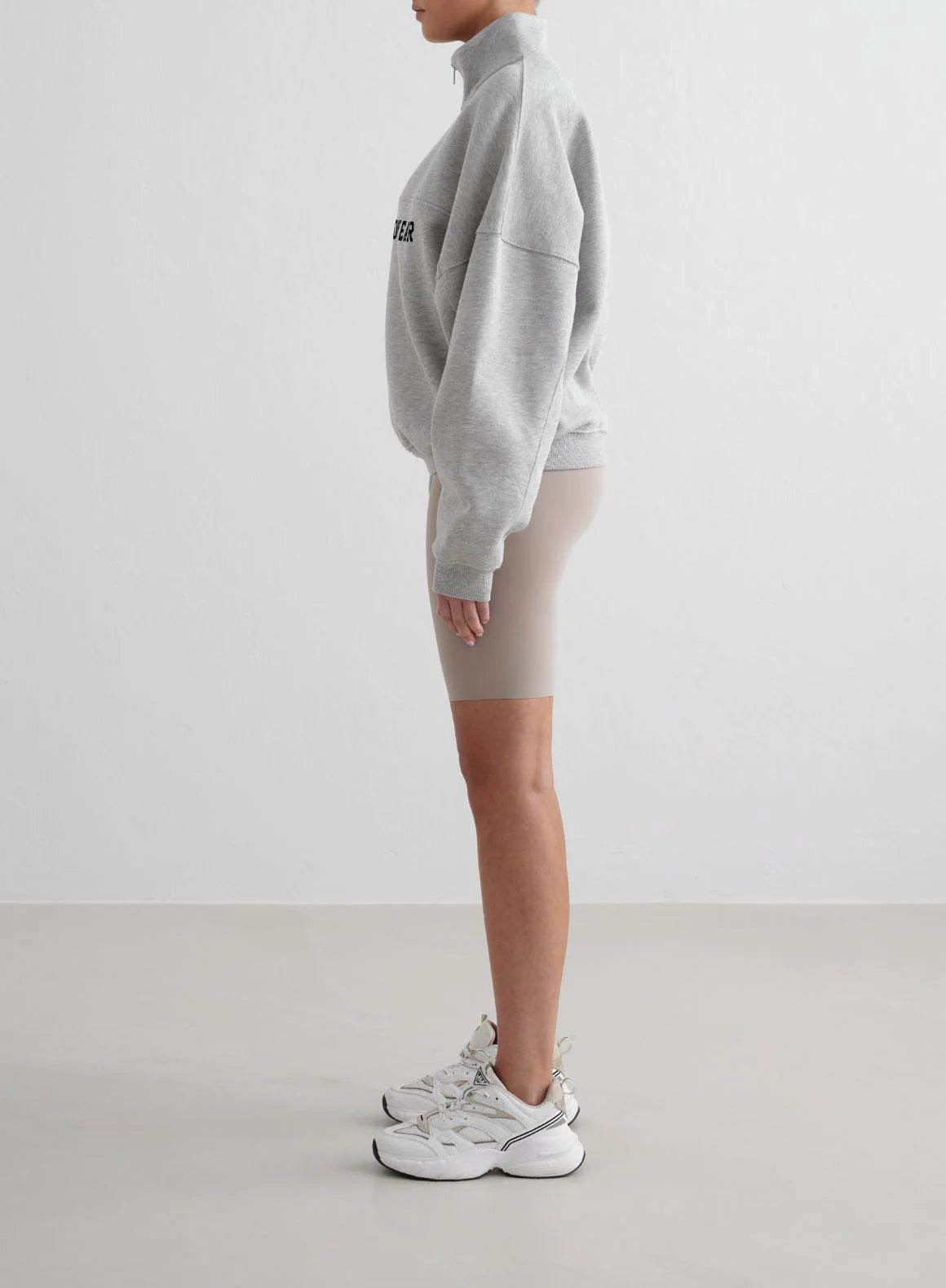 Aimn - Varsity Sweat Half Zip - Weekendbee - sustainable sportswear