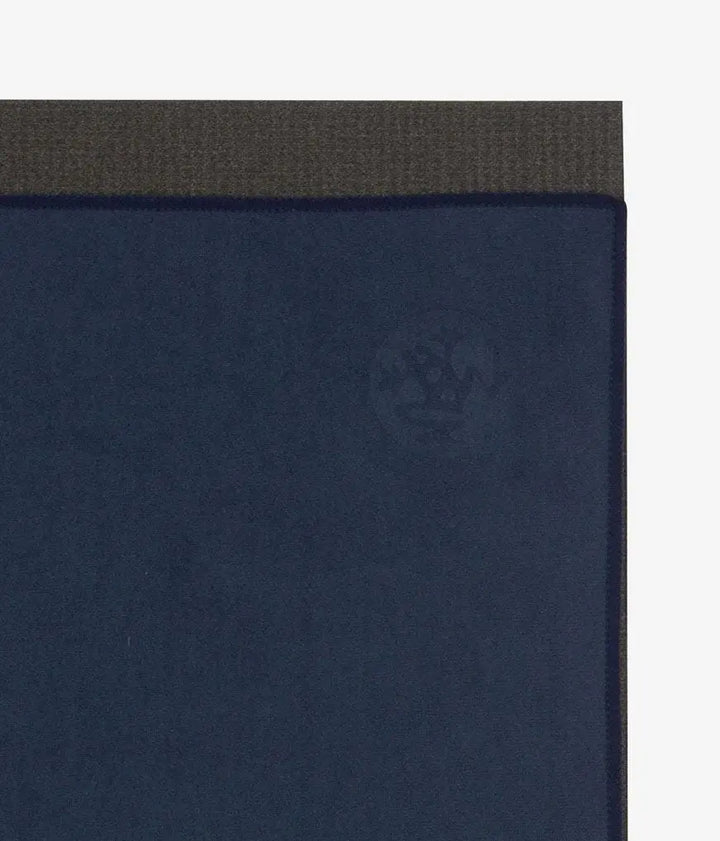 eQua® Hand Yoga Towel - Recycled PET Yoga equipment Manduka