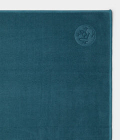 Manduka eQua® Hand Yoga Towel - Recycled PET Sage Solid Yoga equipment