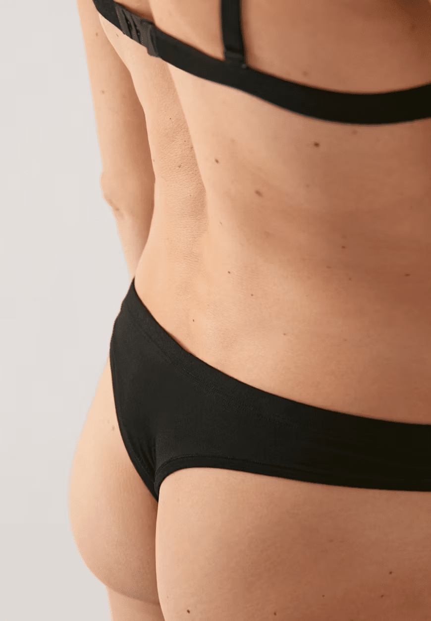 Armedangels - Faara String - TENCEL™ Modal mix - Weekendbee - sustainable sportswear