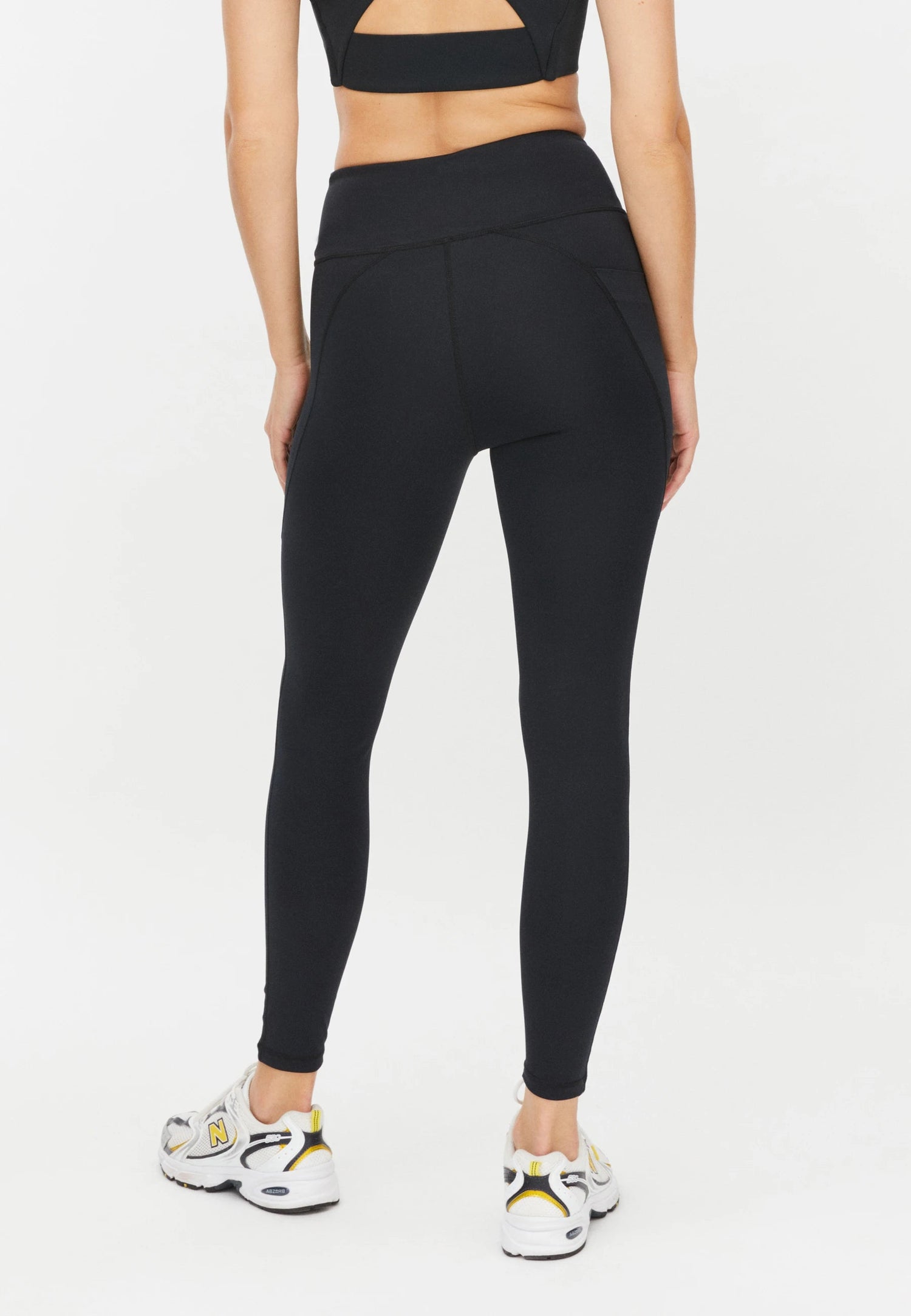 Röhnisch Flattering High Waist Tights - Recycled polyester Black Pants