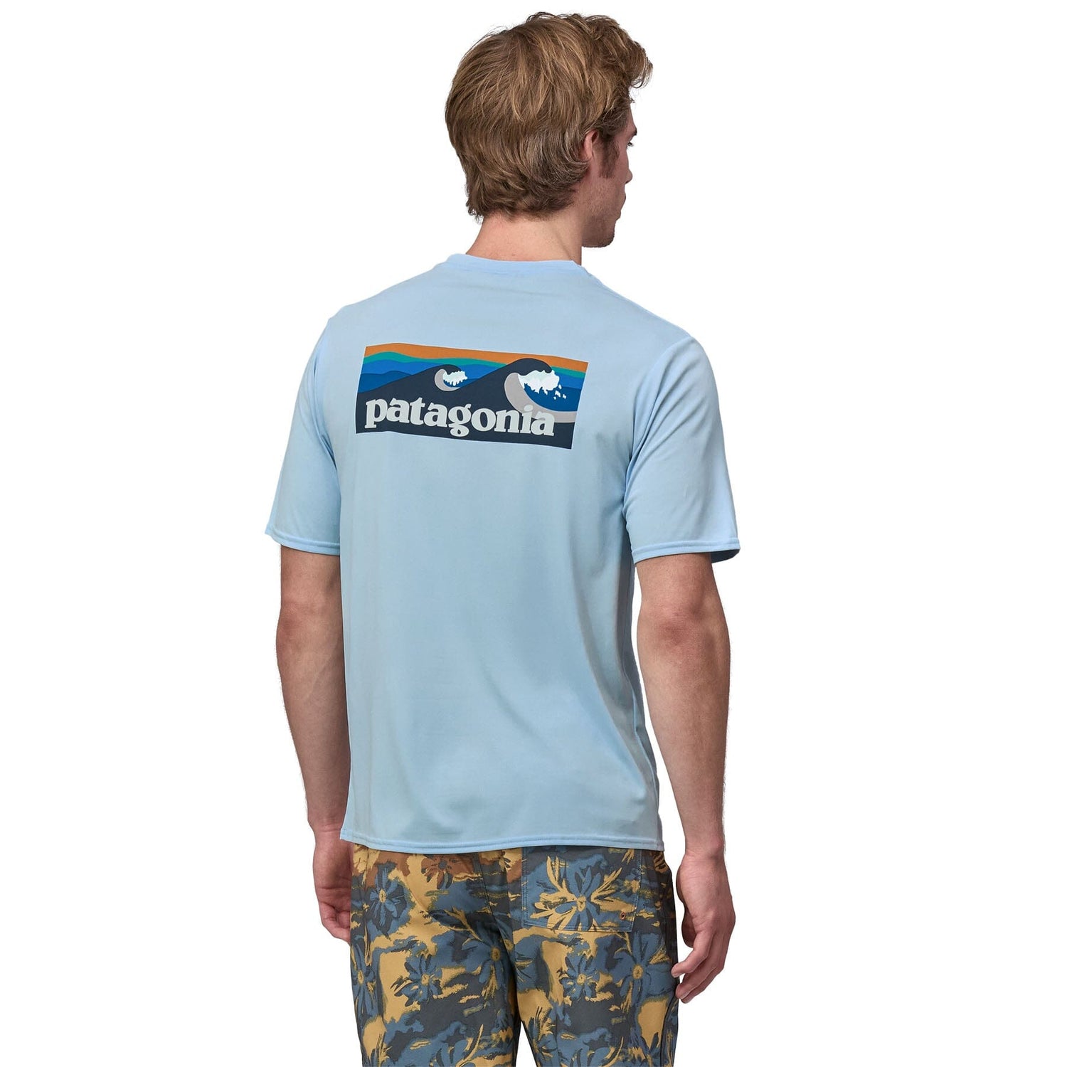 Patagonia - M's Cap Cool Daily Graphic Shirt - Waters - Weekendbee - sustainable sportswear