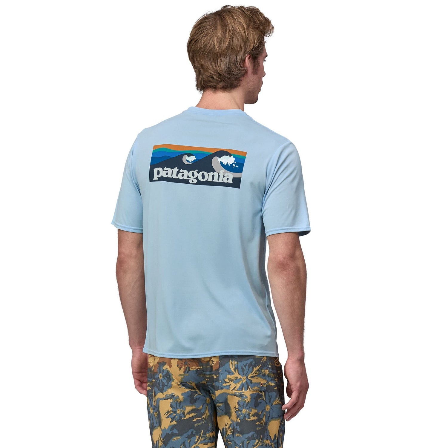 Patagonia M's Cap Cool Daily Graphic Shirt - Waters Boardshort Logo: Chilled Blue Shirt