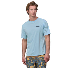 Patagonia M's Cap Cool Daily Graphic Shirt - Waters Boardshort Logo: Chilled Blue Shirt