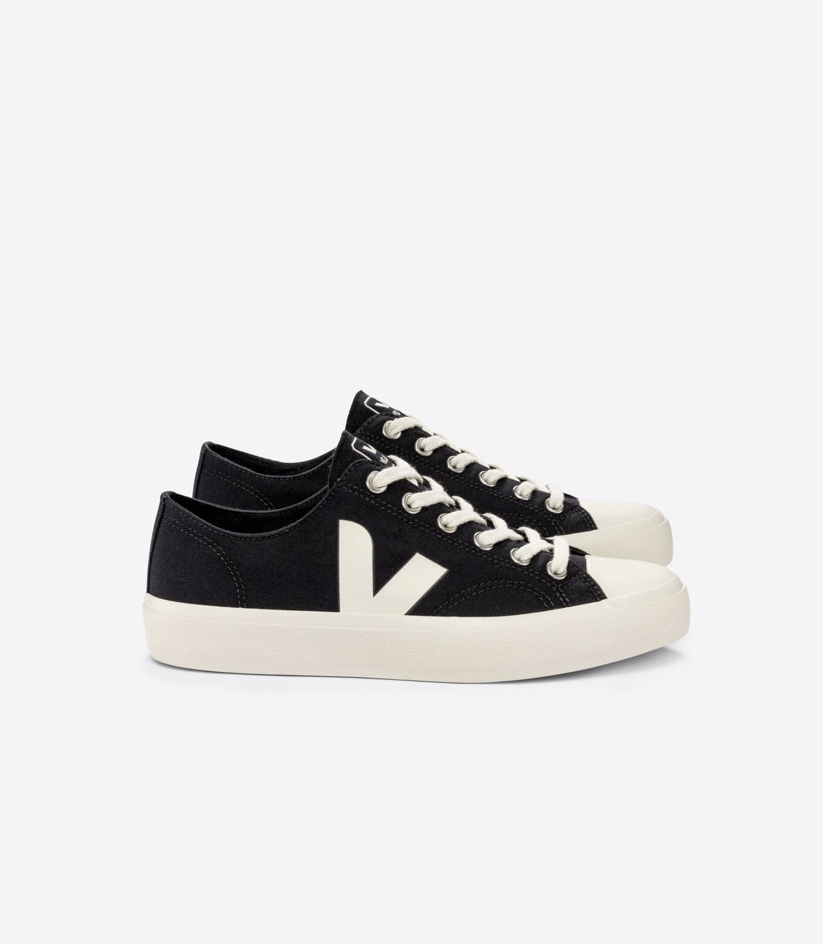Veja M's Wata II Low Canvas - Organic and regenerative cotton Black Pierre Shoes