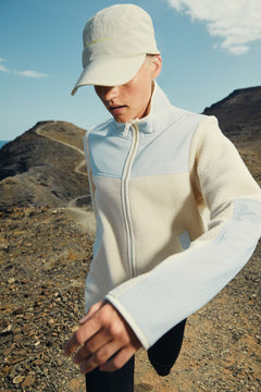 Röhnisch - Phoebe Pile Jacket- Recycled polyester - Weekendbee - sustainable sportswear