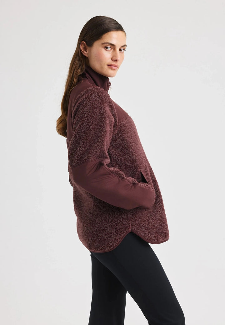 Röhnisch Phoebe Pile Jacket- Recycled polyester Huckleberry Jacket