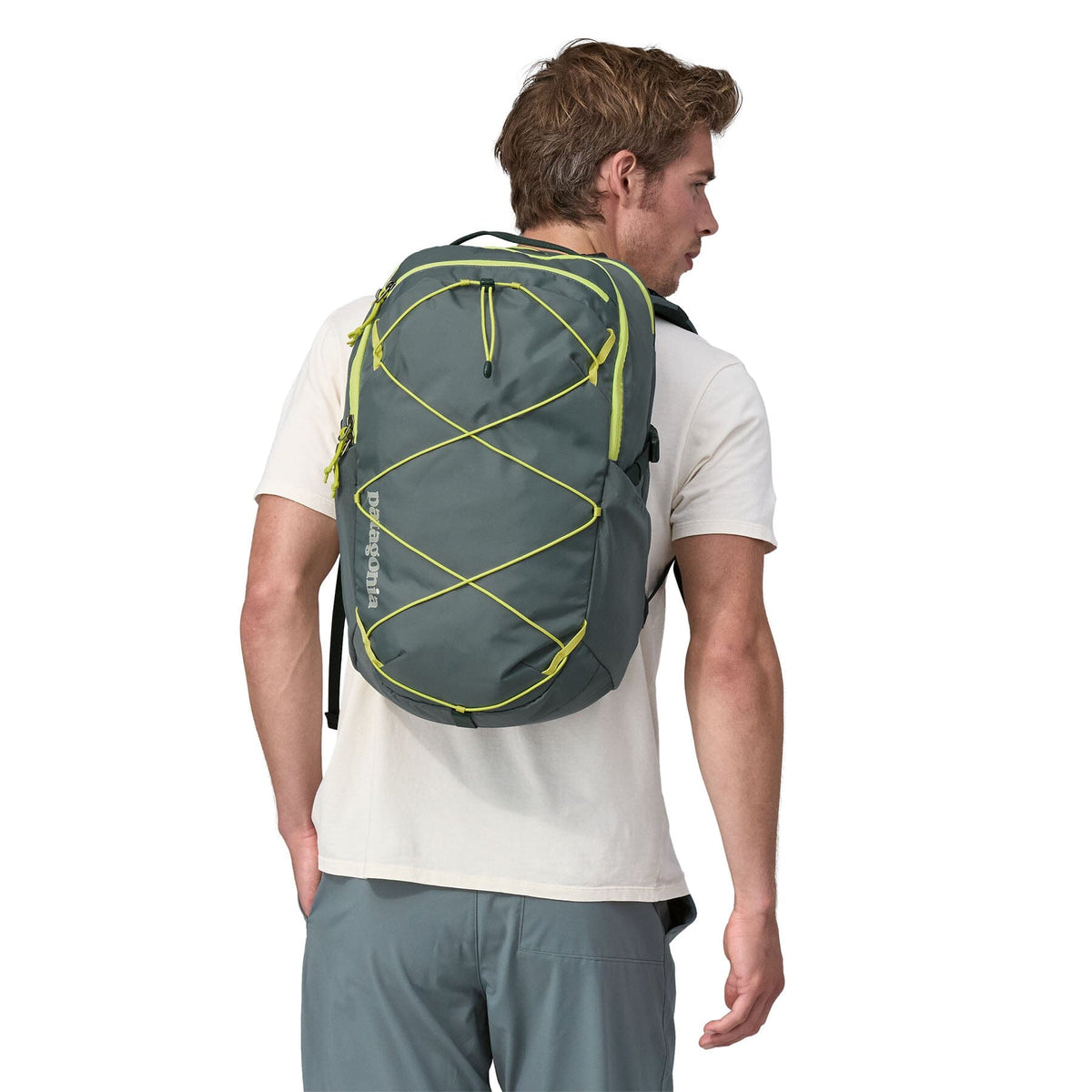 Refugio Day Pack 30L - Recycled Polyester & Recycled Nylon Bags Patagonia Nouveau Green
