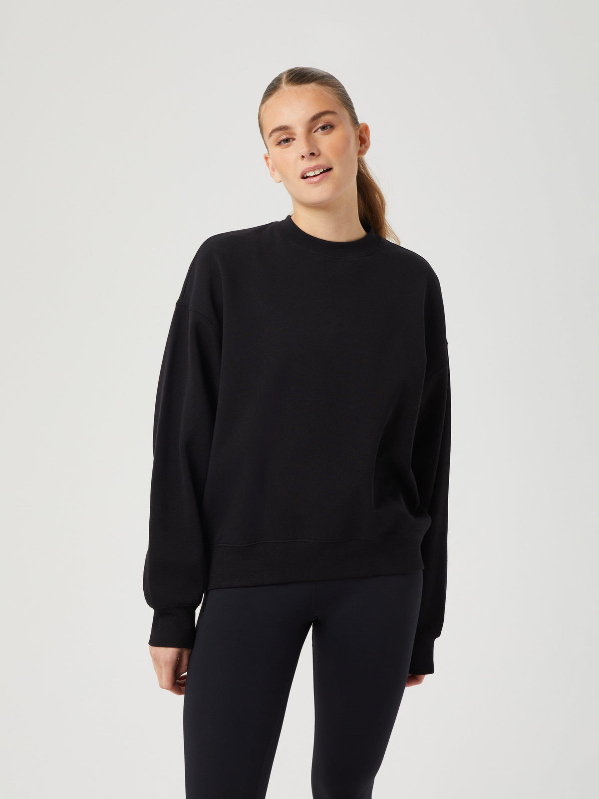 Björn Borg Studio Oversized Crew Black Beauty Shirt
