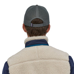 Patagonia - Unisex P-6 Logo Trucker Hat - Organic Cotton - Weekendbee - sustainable sportswear