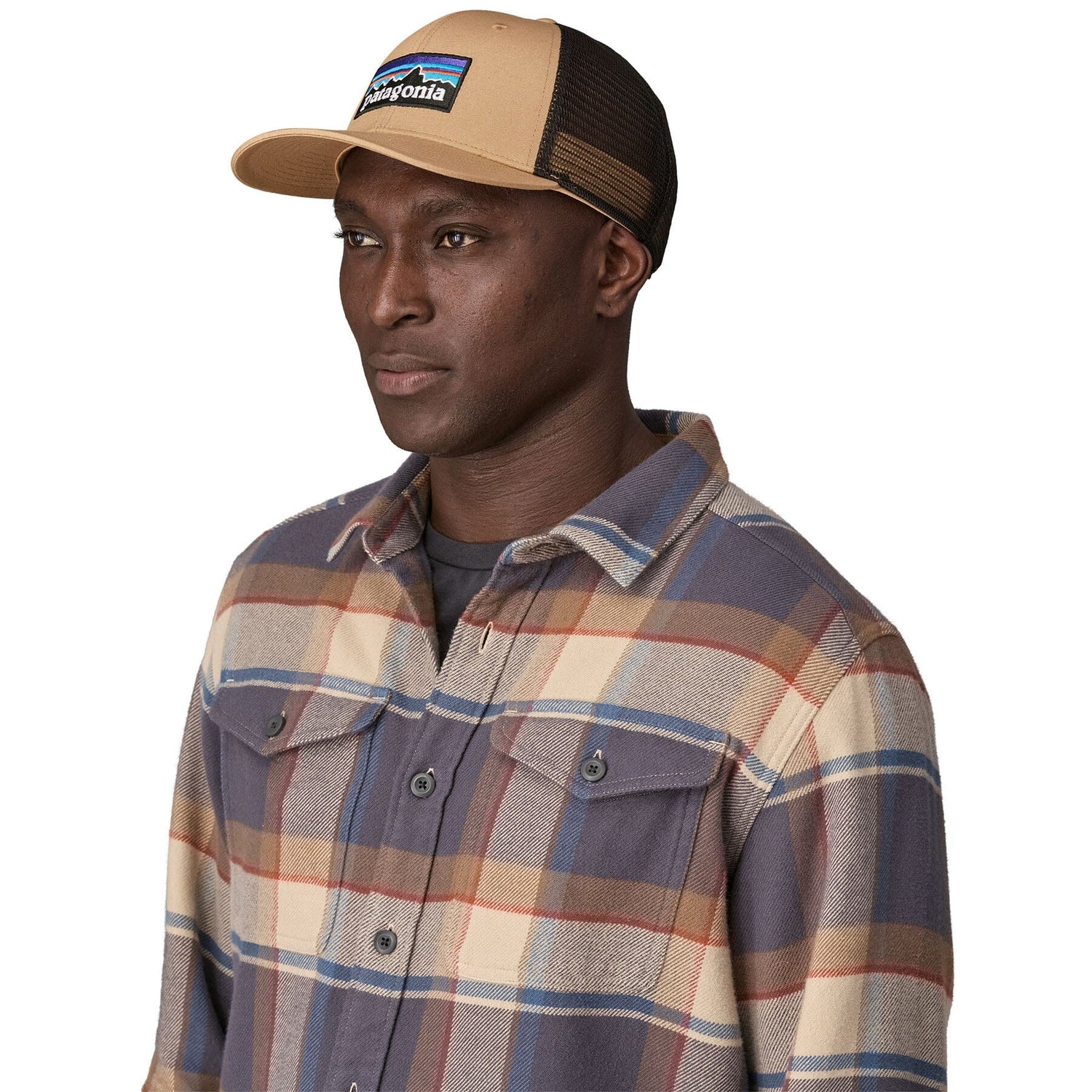 Patagonia - Unisex P-6 Logo Trucker Hat - Organic Cotton - Weekendbee - sustainable sportswear