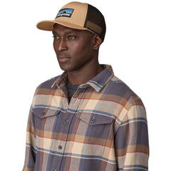 Patagonia - Unisex P-6 Logo Trucker Hat - Organic Cotton - Weekendbee - sustainable sportswear