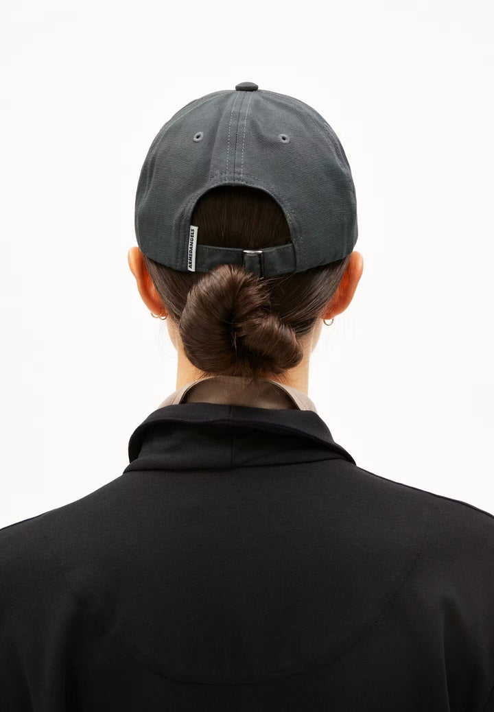 Unisex Yenaas Bold cap - 100% Organic Cotton Headwear Armedangels