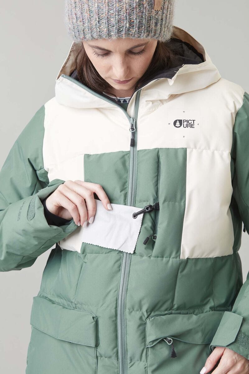 Picture Organic Women’s Face It downhill ski jacket – Weekendbee 