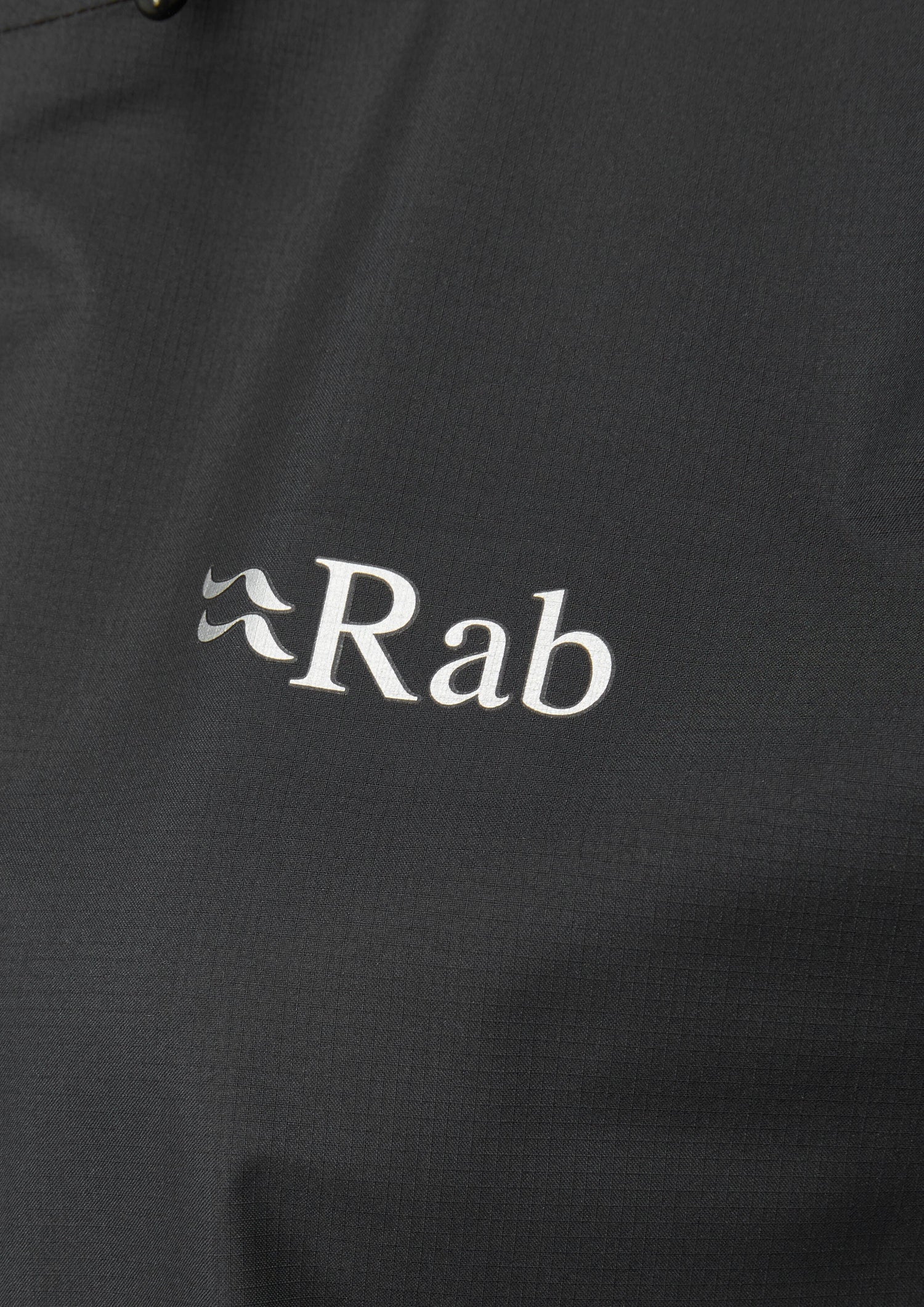 Rab - W's Downpour Eco Jacket - Recycled polyester - Weekendbee - sustainable sportswear