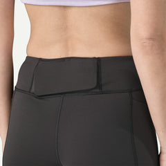 Patagonia - W's Endless Run Shorts 6" - Recycled Nylon - Weekendbee - sustainable sportswear