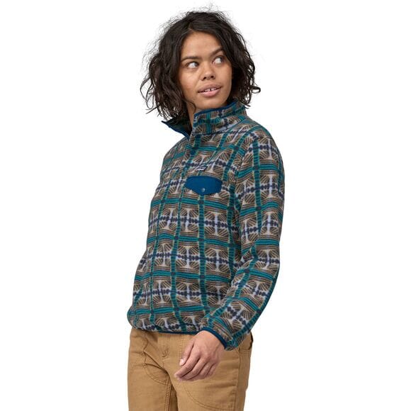 Patagonia - W's Lightweight Synchilla Snap-T Fleece Pullover - Recycled Polyester - Weekendbee - sustainable sportswear