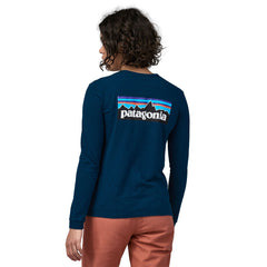 Patagonia - W's L/S P-6 Logo Responsibili-Tee - Recycled Cotton & Recycled Polyester - Weekendbee - sustainable sportswear