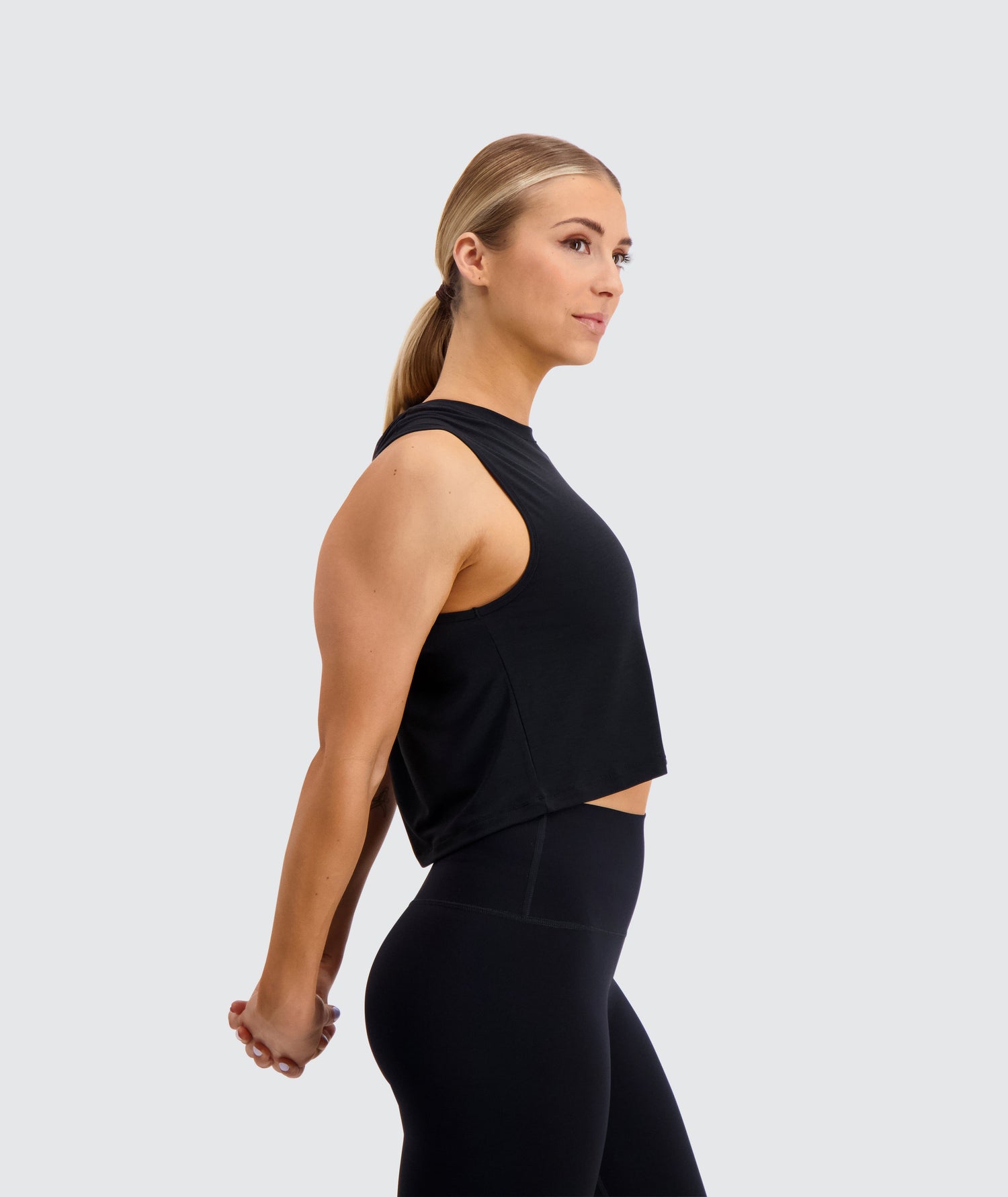 Gymnation W's Muscle Crop Top - OEKO-TEX®-certified material, Tencel & PES Black Shirt
