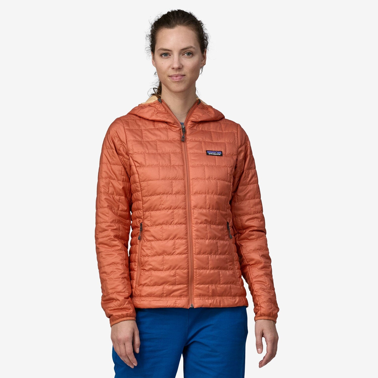 Patagonia - W's Nano Puff® Hoody - Recycled Polyester - Weekendbee - sustainable sportswear