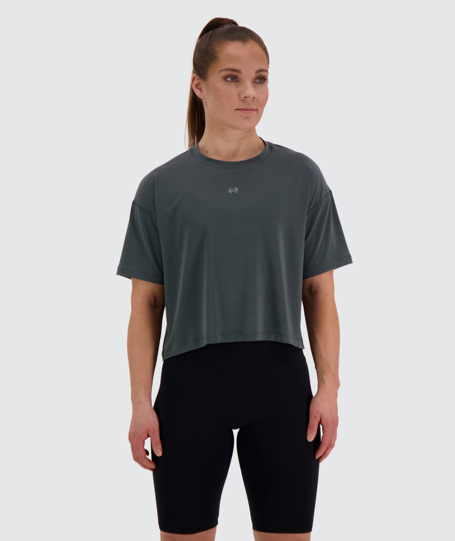 Gymnation W's Oversized Cropped Tee - Oeko-Tex®-certified material, Tencel & PES Sage Shirt