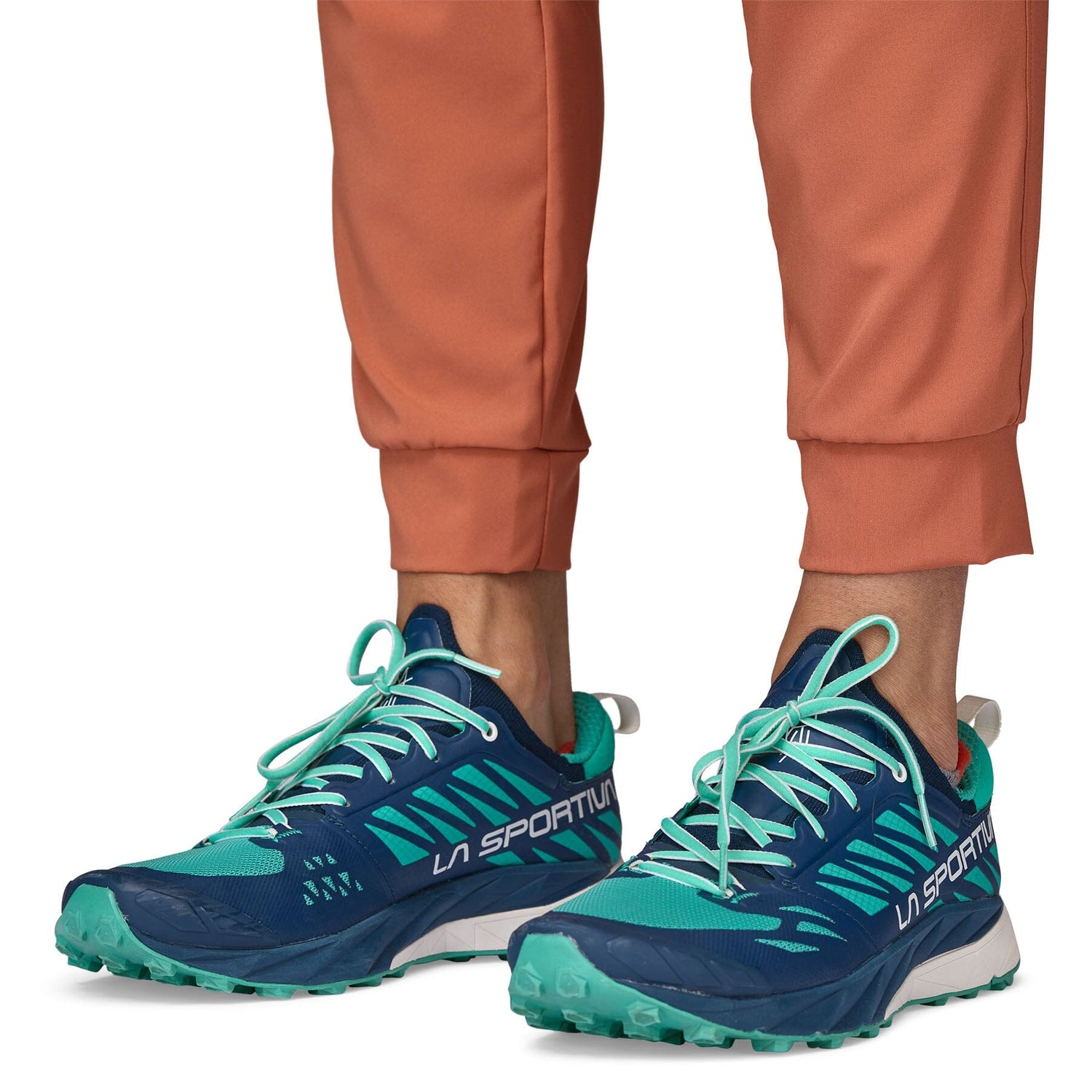Patagonia W's Terrebonne Joggers - Recycled polyester Sienna Clay Pants