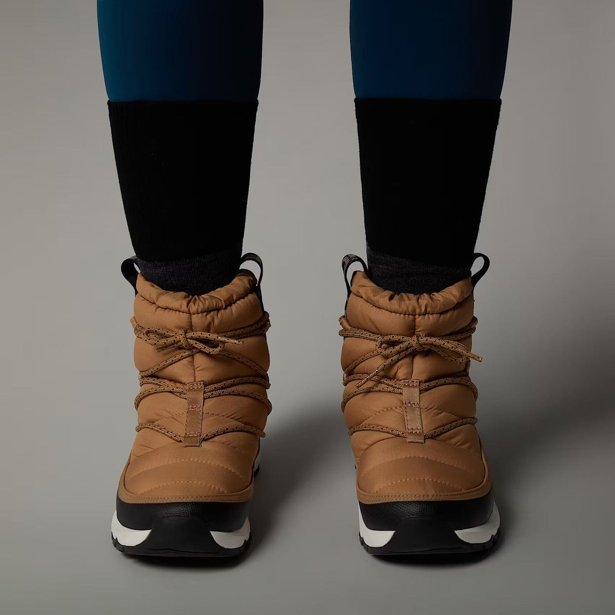 The North Face W's Thermoball™ Lace Up WP shoes - Recycled polyester Almond Butter Black Shoes