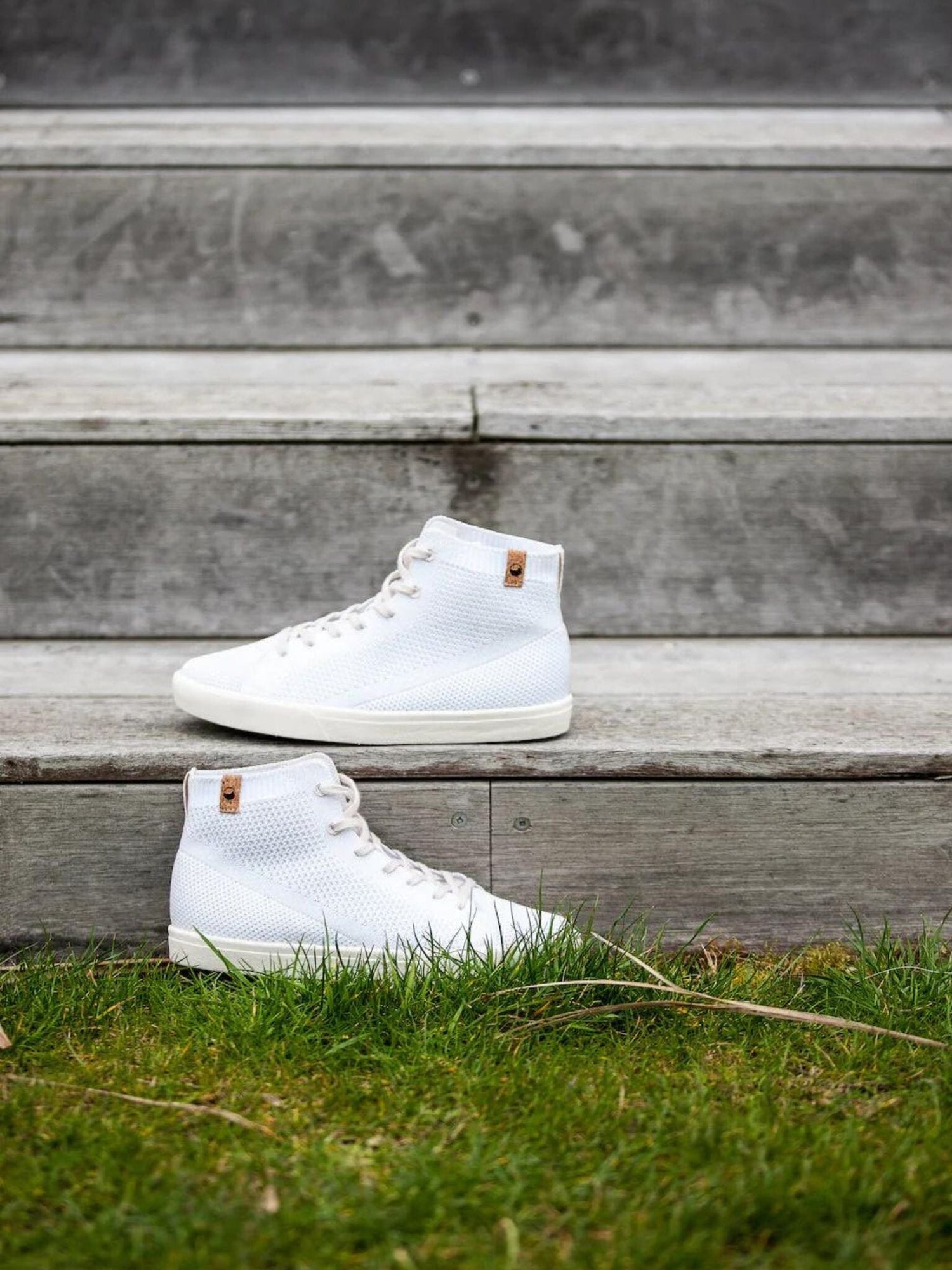 Saola - W's Wanaka Knit Sneakers - Recycled PET and Bio-sourced materials - Weekendbee - sustainable sportswear