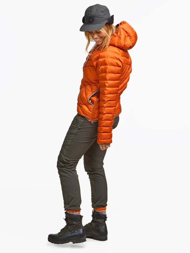 Varg - Älgön Down Hood Anorak - Made From Recycled Polyester - Weekendbee - sustainable sportswear