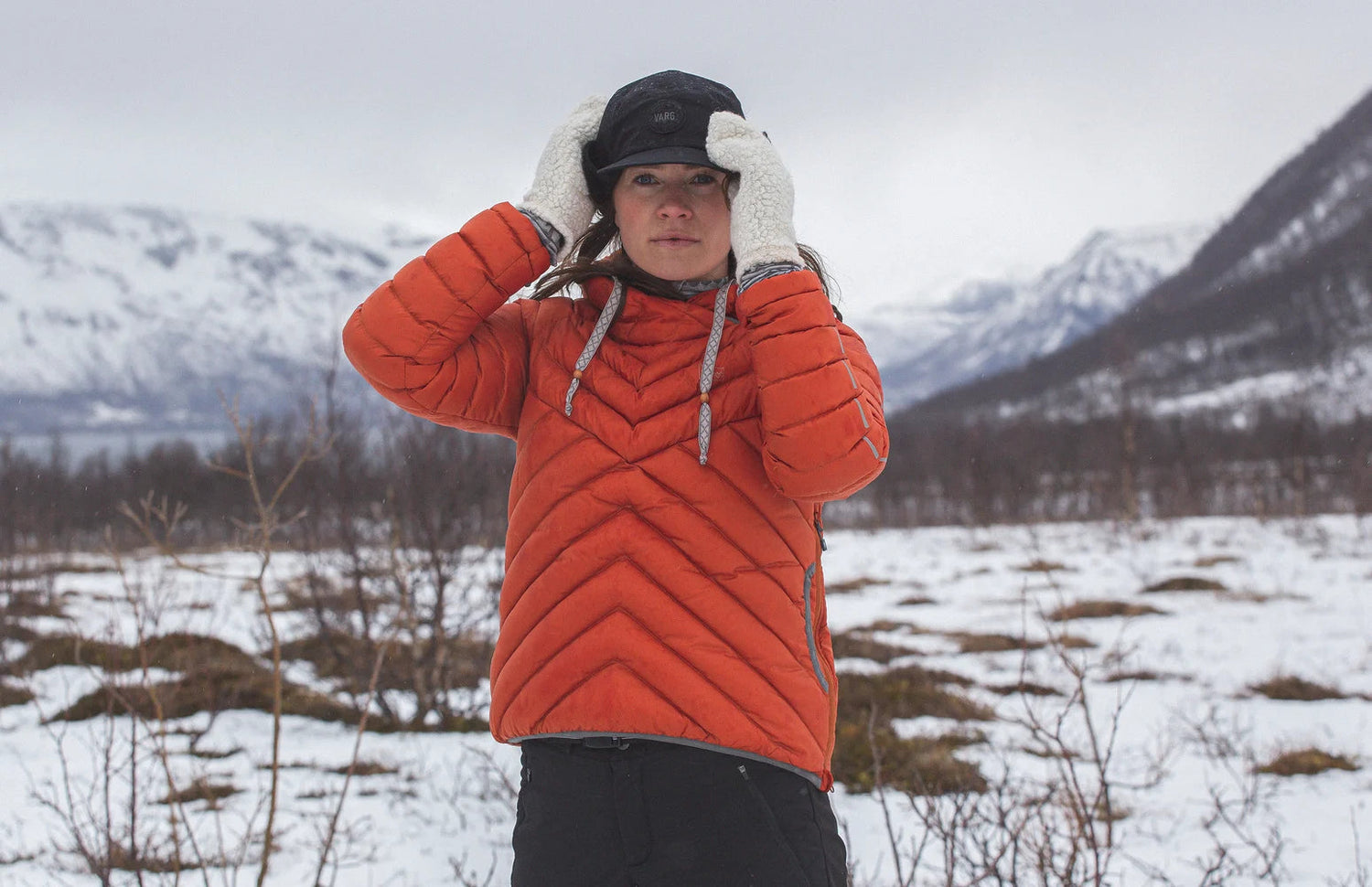 Varg Älgön Down Hood Anorak - Made From Recycled Polyester Rust Orange Jacket