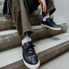 Komrads - APL Low Sneaker - Vegan Apple Leather - Weekendbee - sustainable sportswear