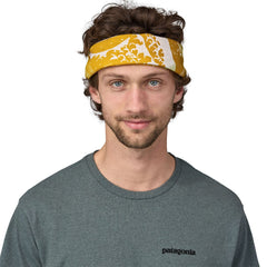 Patagonia Bandana - 100% organic cotton Mountain Grid: Black Scarf