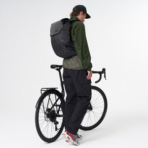 Aevor Bike Pack Proof - Made from Recycled PET-bottles Black w/ Reflective