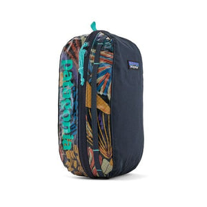 Patagonia Black Hole Cube - 100% Recycled polyester Joy: Pitch Blue M