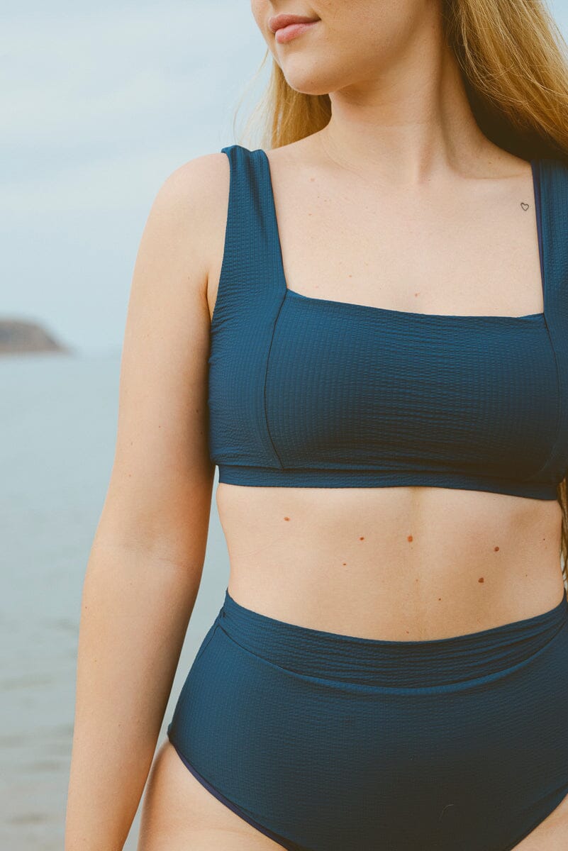 Lilja the Label - Blueberry Boxy Top - Recycled nylon - Weekendbee - sustainable sportswear