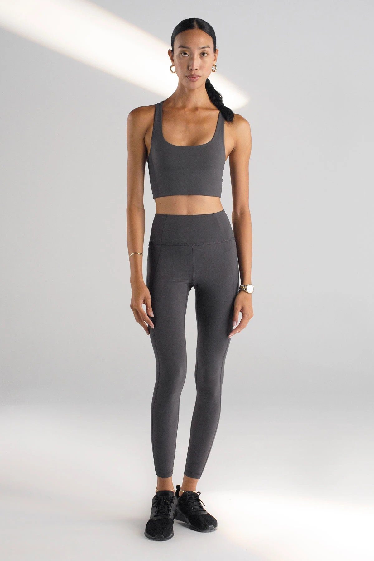 A-dam solid olive active leggings from recycled plastic bottles