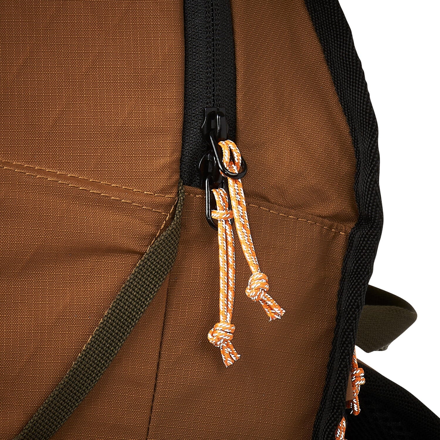 Aevor - Daypack Backpack - Made from Recycled PET-bottles - Weekendbee - sustainable sportswear
