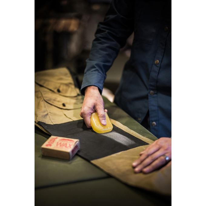 Greenland Wax - Paraffine & Beeswax Care products Fjällräven