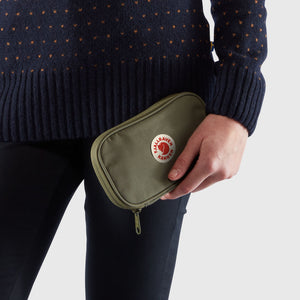 Fjällräven Kånken Travel Wallet - G-1000® HeavyDuty Eco S Green