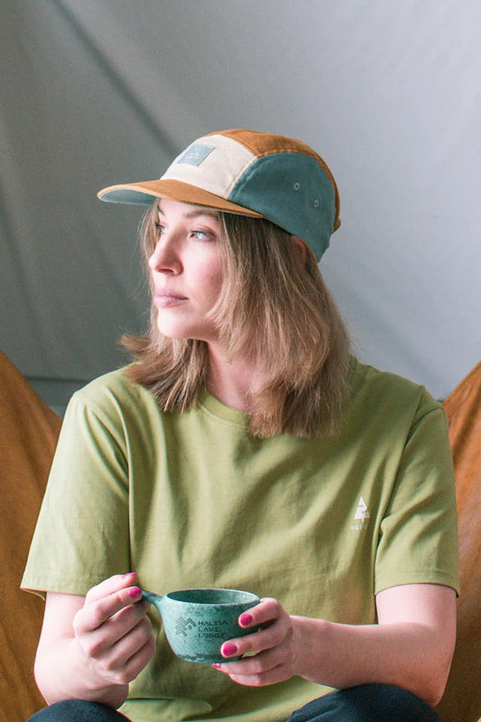 VAI-KØ Kultakero Color Block 5-panel - 100% linen Dusk Headwear