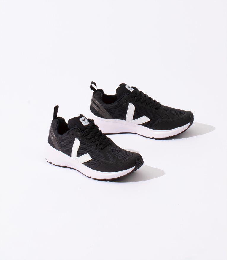 Veja - M's Condor 2 Alveomesh Running Shoes - Made From Recycled Plastic Bottles - Weekendbee - sustainable sportswear