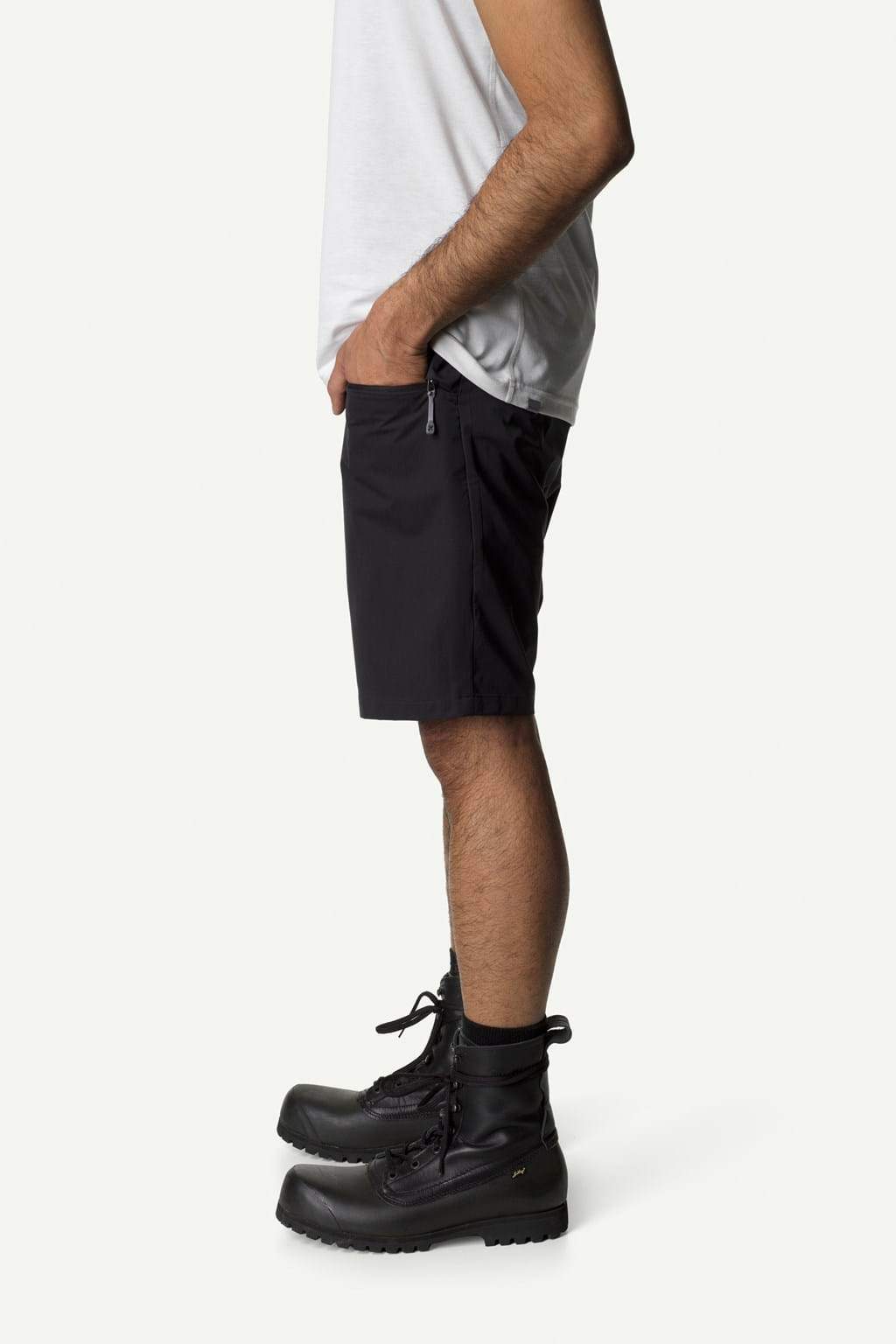 Houdini - M's Daybreak Shorts - Recycled Polyester - Weekendbee - sustainable sportswear