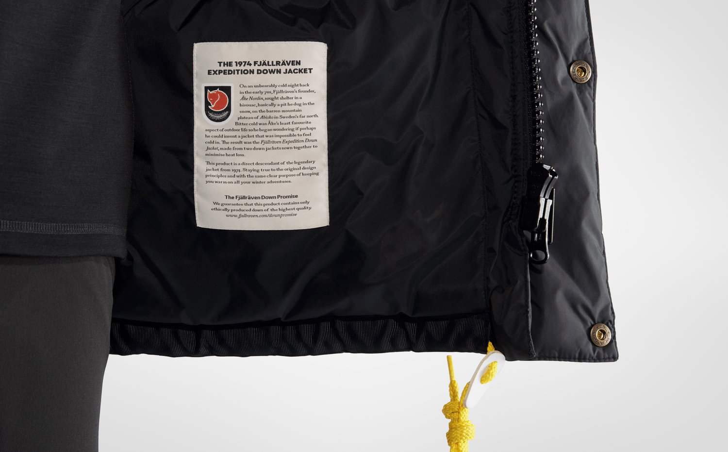 Fjällräven - M's Expedition Down Lite Jacket - Recycled Polyamide & Traceable Down - Weekendbee - sustainable sportswear