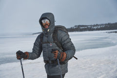 Fjällräven M's Expedition Pack Down Hoodie - Recycled Nylon & Traceable Down Basalt Jacket