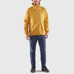 Fjällräven M's High Coast Wind Jacket - Recycled polyamide & organic cotton Patina Green-Navy