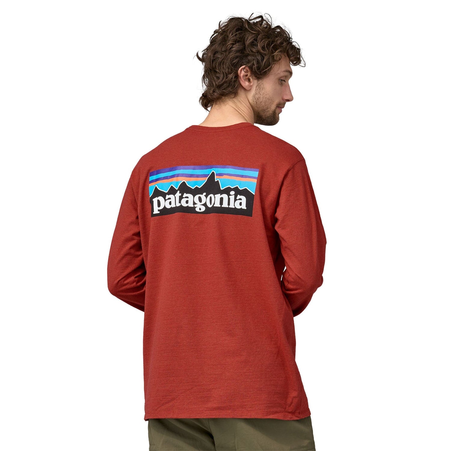 Patagonia M's Long-Sleeved P-6 Logo Responsibili-Tee® - Recycled Polyester Burl Red Shirt