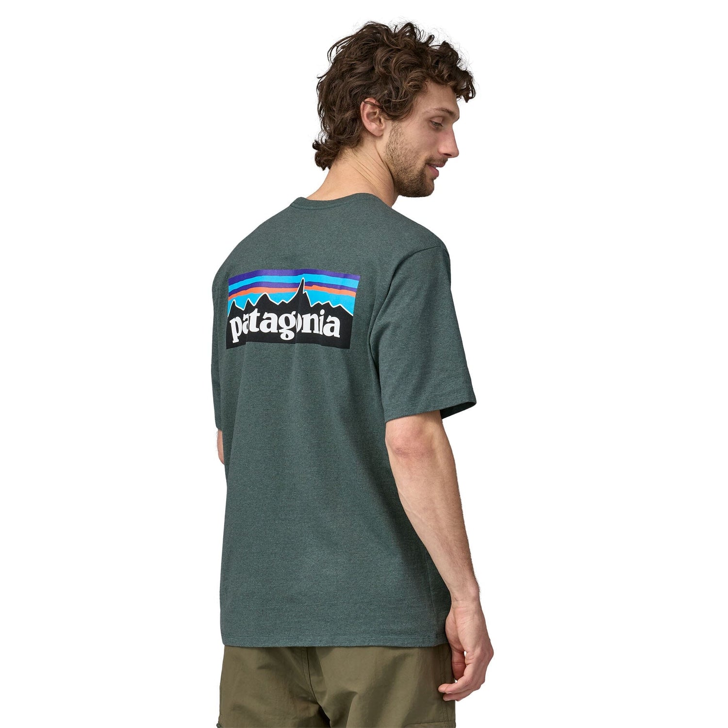 Patagonia M's P-6 Logo Responsibili-Tee® - Recycled cotton Nouveau Green Shirt