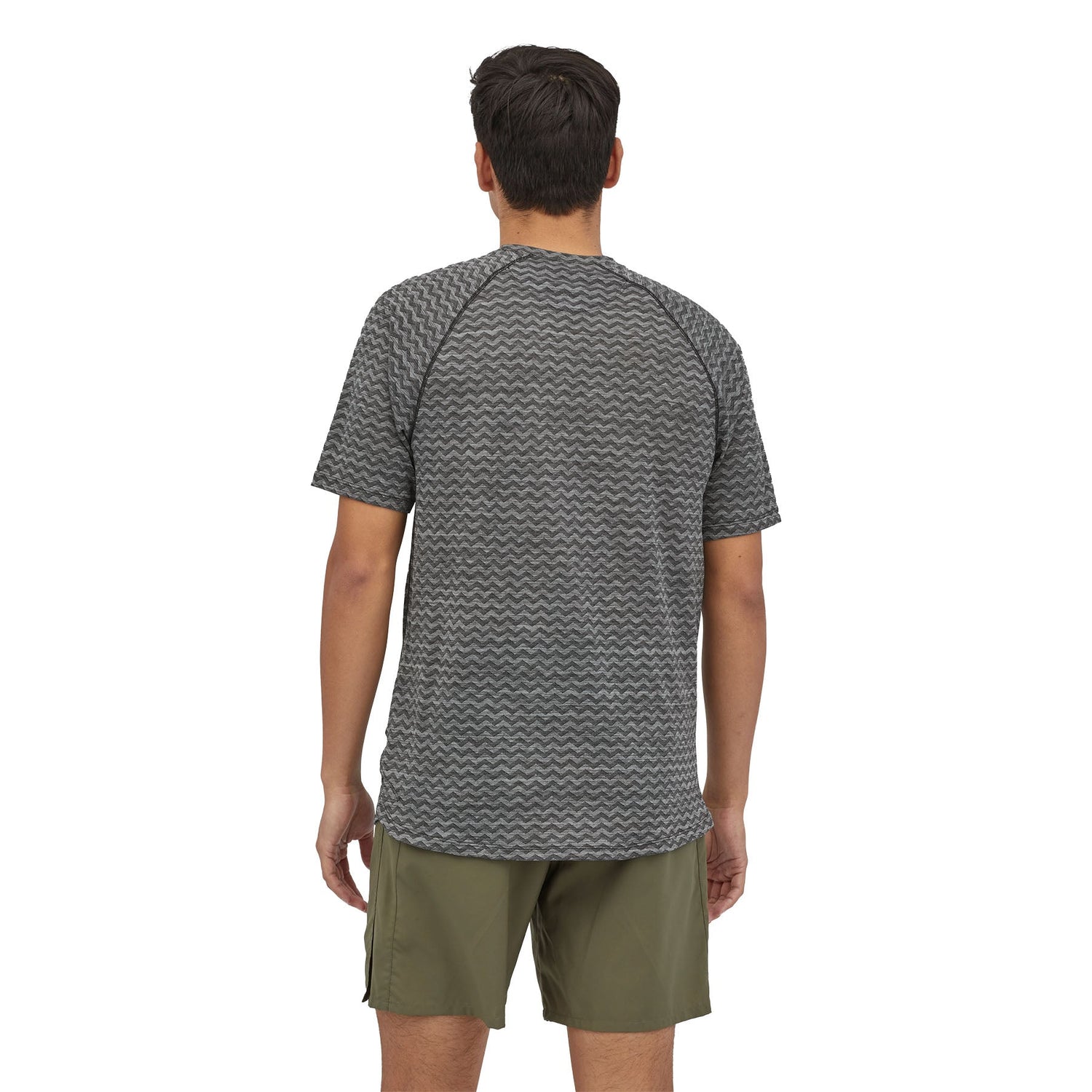 Patagonia - M's Ridge Flow Running Shirt - 100% Recycled Polyester - Weekendbee - sustainable sportswear