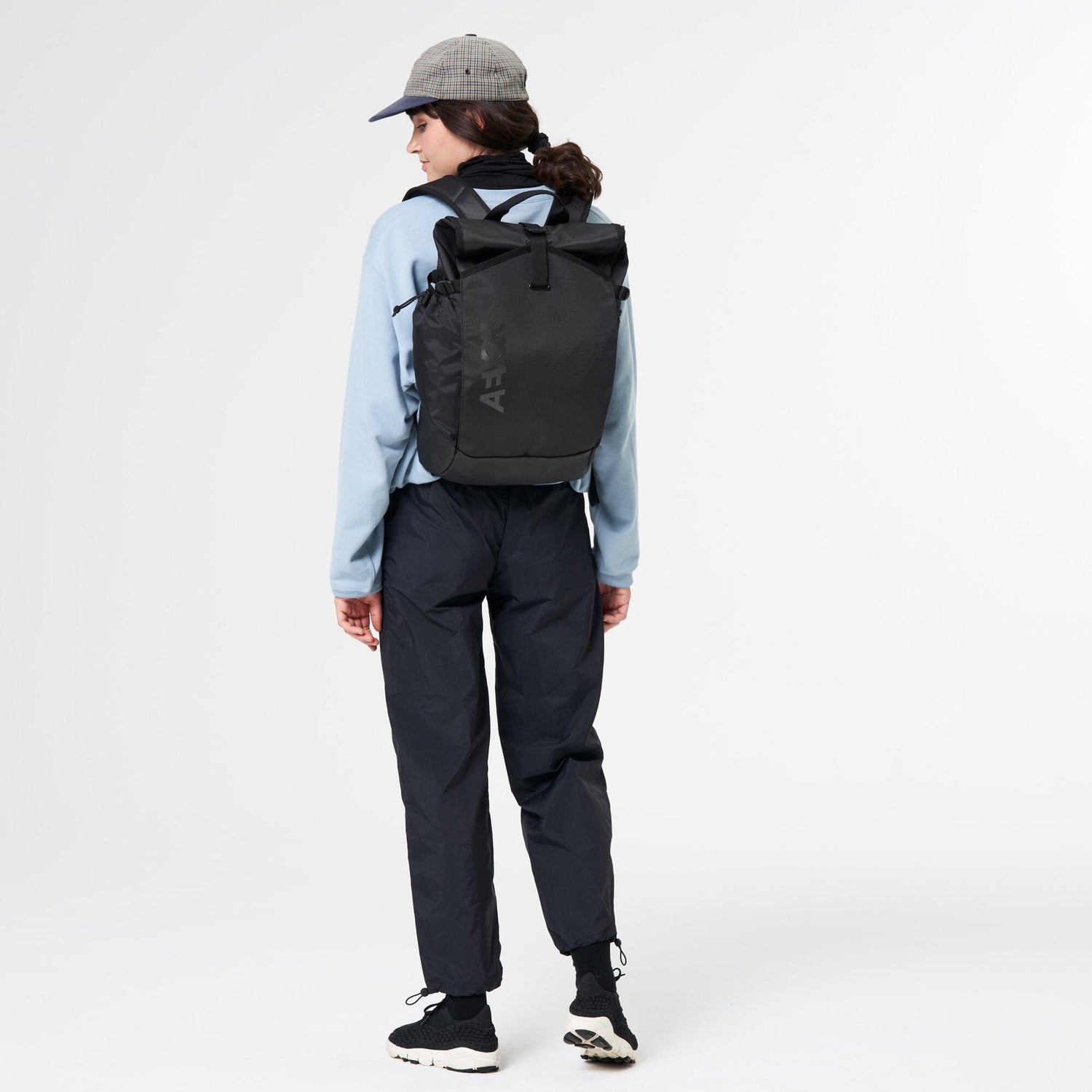 Aevor - Roll Pack Proof - 100% Recycled PET-bottles - Weekendbee - sustainable sportswear